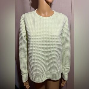 MTA Sports quilted shirt. Mint green. Sz. M